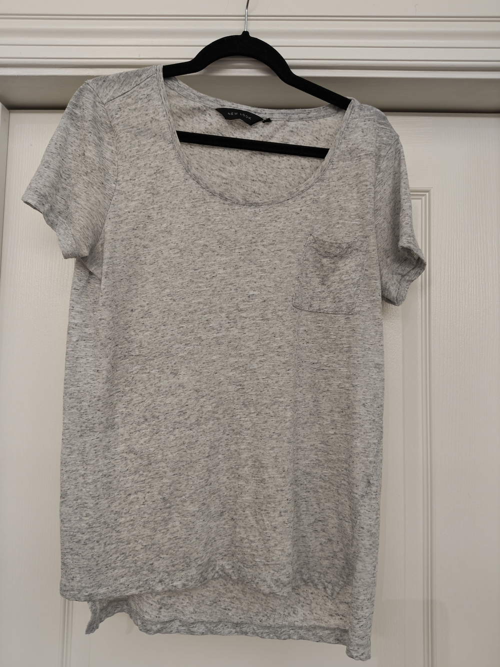 New Look Heather Gray Scoop Neck Pocket Tee